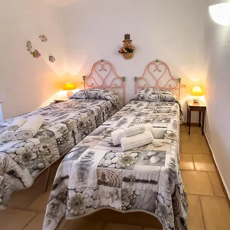 아파트 Casa Benny *